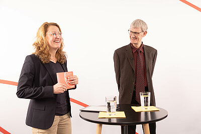 Podiumsdiskussion: Manuela Queckenberg und Prof. Dr. Reinhard Herzog im Gespräch