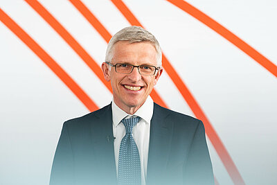 Porträtfoto Professor Dr. Elmar J. Mand