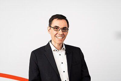 Prträtfoto von Dr. Andreas Ziegler