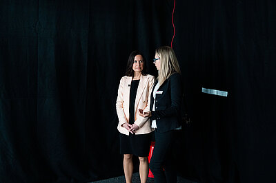 Dr. Katharina Köbler im Gespräch mit Madlen Righi