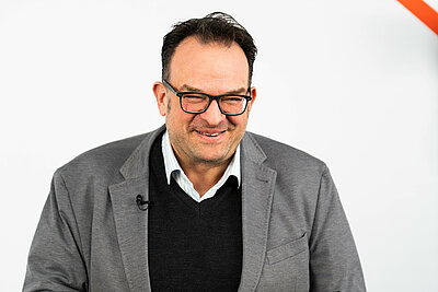 Porträtfoto Dr. Stephan Walch
