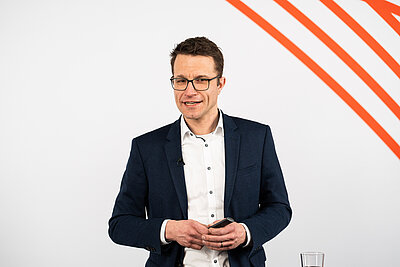 Martin Kemper bei seinem Vortrag im Studio