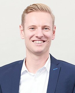 Porträt-Foto Jan Harbecke