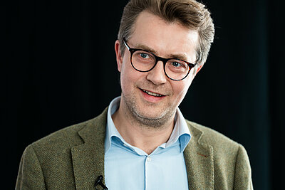 Porträtfoto Lukas Klement