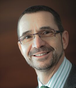 Porträt-Foto Prof. Dr. Rolf Daniels