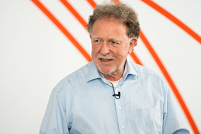 Porträtfoto Dr. Markus Veit