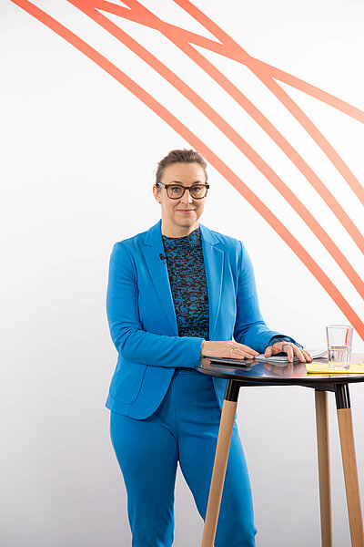 Melanie Dolfen bei ihrem Einblick zu Hochpreisern in der Apothekenpraxis