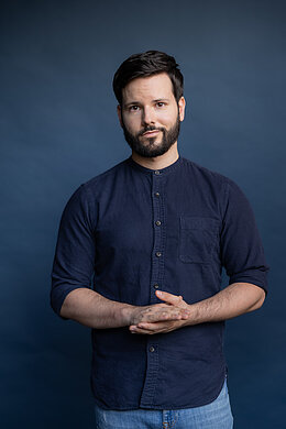 Porträt-Foto Niko Rittenau