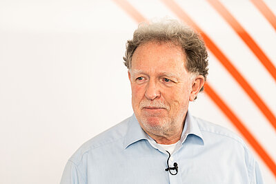 Porträtfoto Dr. Markus Veit