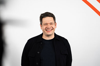 Porträtfoto Stefan Göbel